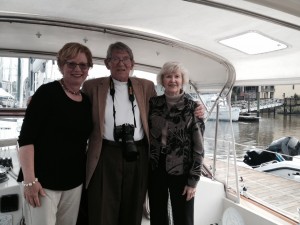 Larry and Charlotte gave me a ride back to the marina, and visited Belle Bateau.